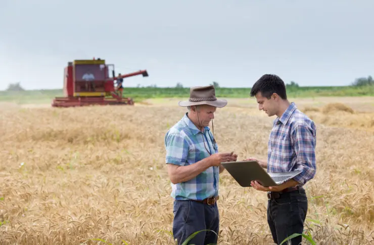 capa-holding-rural-740×484.jpg